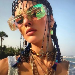 Meet your Posher, Daniel